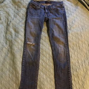 Levi's distressed skinny jeans